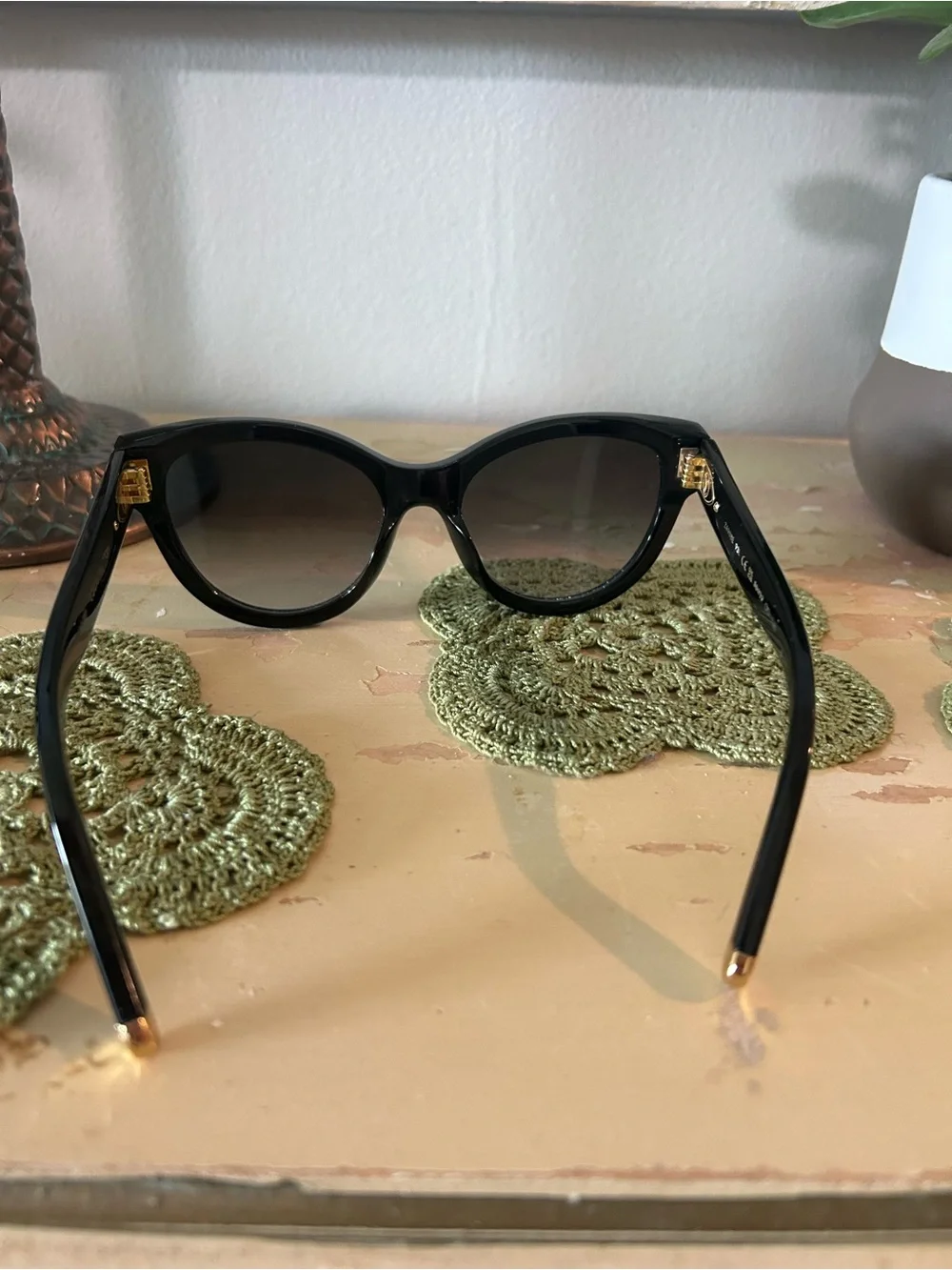 Louis Vuitton bold black